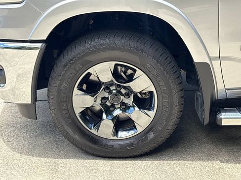 Used 2025 RAM 1500 Big Horn AWD/4WD image 11