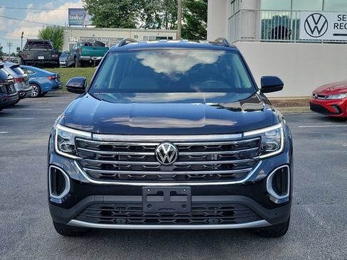 Certified 2026 Volkswagen Atlas SE AWD/4WD image 2