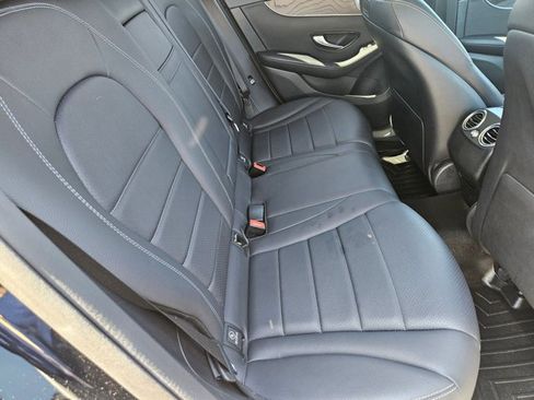 Used 2018 Mercedes-Benz GLC 300 4MATIC image 20