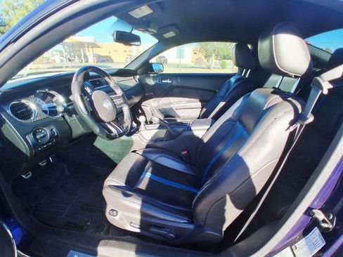 Used 2011 Ford Mustang GT Premium w/ Electronics Pkg RWD image 14
