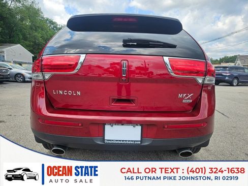 Used 2014 Lincoln MKX AWD w/ Equipment Group 102A image 4