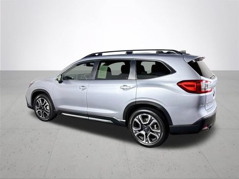 Used 2023 Subaru Ascent Limited AWD/4WD image 8