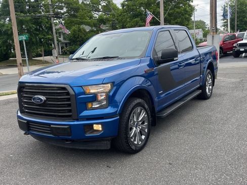 Used 2017 Ford F150 XLT w/ Equipment Group 302A Luxury AWD/4WD image 3
