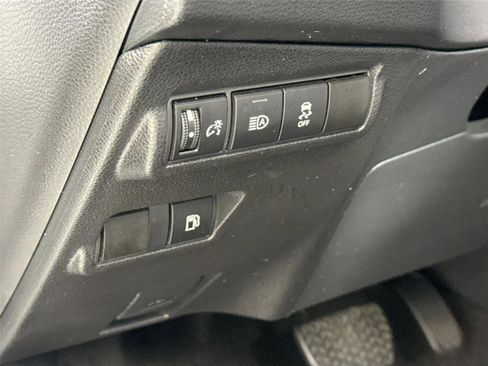 Certified 2026 Toyota Corolla Cross AWD Hybrid image 15
