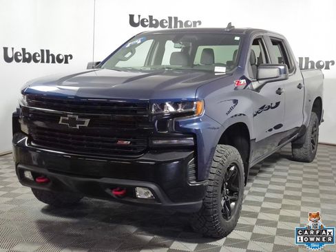 Used 2021 Chevrolet Silverado 1500 LT Trail Boss w/ Bed Protection Package AWD/4WD image 4