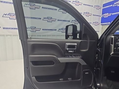 Used 2019 Chevrolet Silverado 2500 LTZ w/ Duramax Plus Package image 14