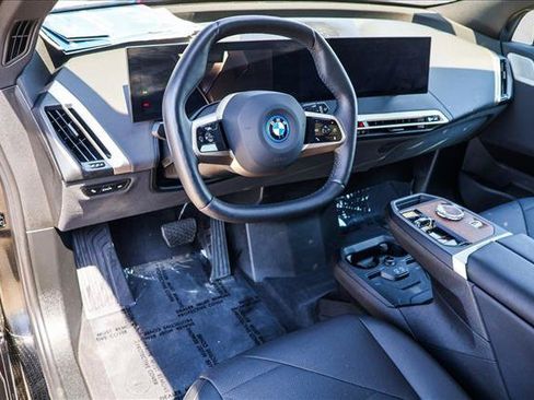Certified 2024 BMW iX xDrive50 w/ Premium Package AWD/4WD image 10