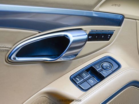 Used 2013 Porsche 911 Carrera 4S image 39