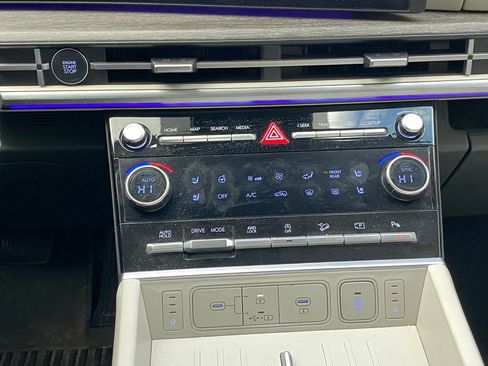 Used 2024 Hyundai Santa Fe Calligraphy AWD/4WD image 20