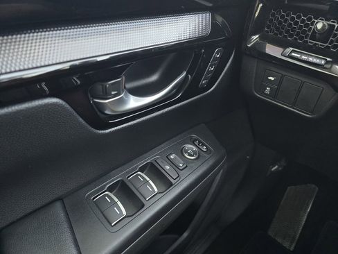 Used 2024 Honda CR-V EX-L image 21