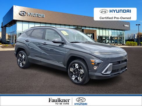 Certified 2025 Hyundai Kona SEL AWD/4WD image 1