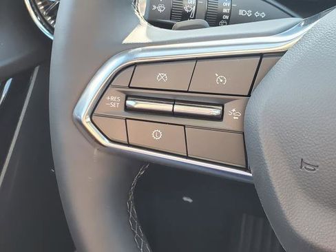 New 2026 Chevrolet Equinox LT w/ Convenience Package II image 13