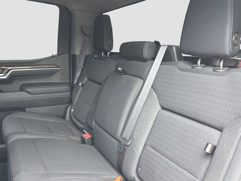 Used 2022 GMC Sierra 1500 Elevation w/ X31 Off-Road Package AWD/4WD image 12