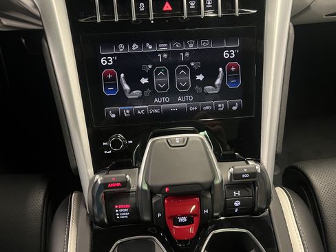 Used 2023 Lamborghini Urus S AWD/4WD image 29