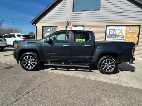 Used 2021 GMC Canyon Denali AWD/4WD image 8