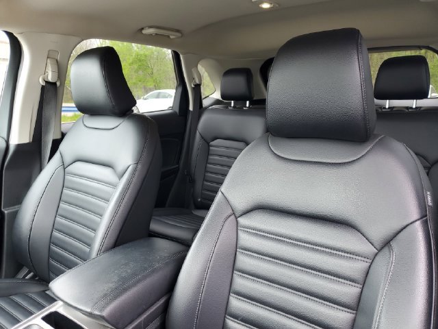 Used 2024 Ford Edge SEL w/ Convenience Package AWD/4WD image 16