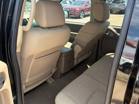 Used 2008 Nissan Frontier SE w/ SE Value Truck Pkg RWD image 10