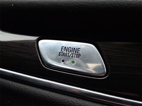 Used 2022 Buick Enclave Essence w/ Experience Buick Package image 24