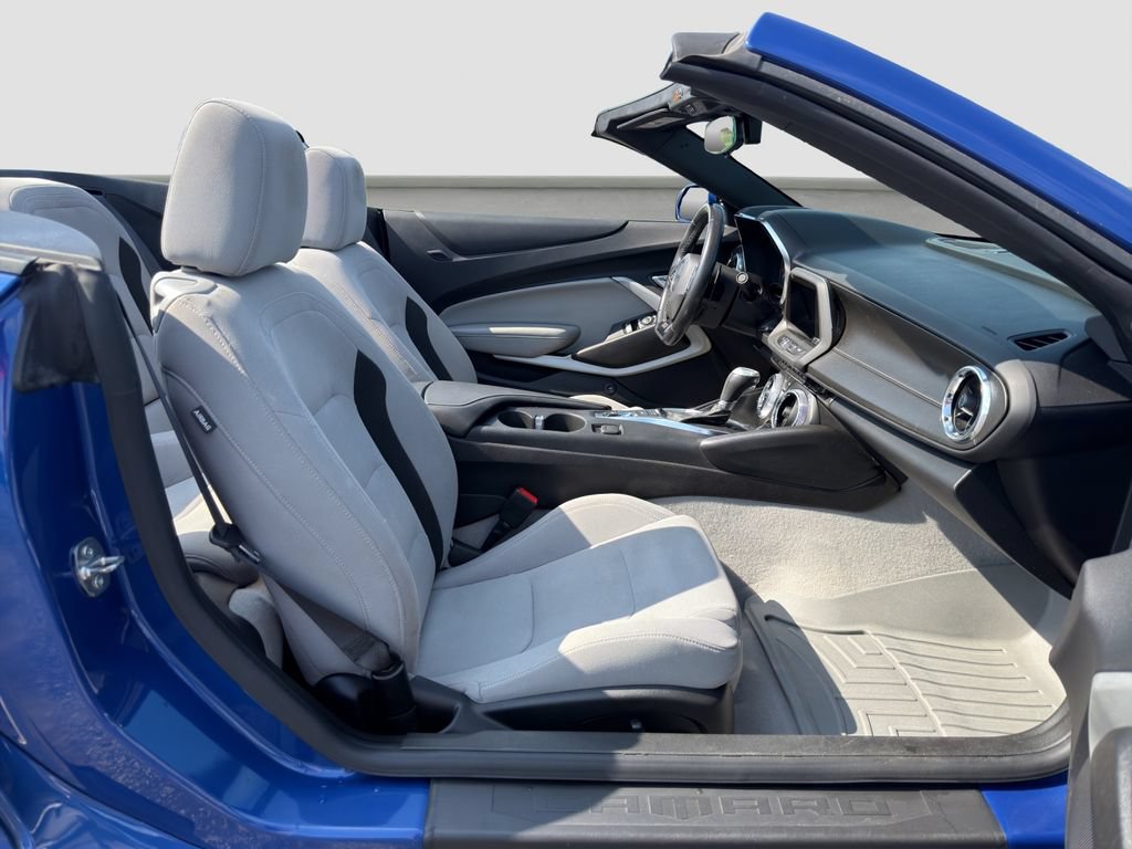 Used 2023 Chevrolet Camaro SS RWD image 18