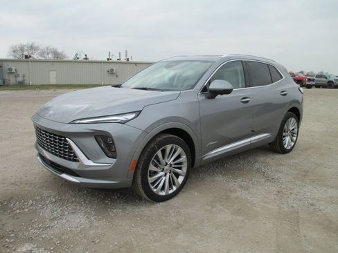 New 2026 Buick Envision Avenir image 9