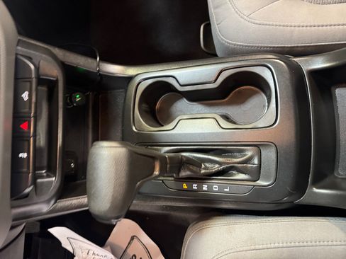 Used 2020 Chevrolet Colorado W/T w/ WT Convenience Package image 15