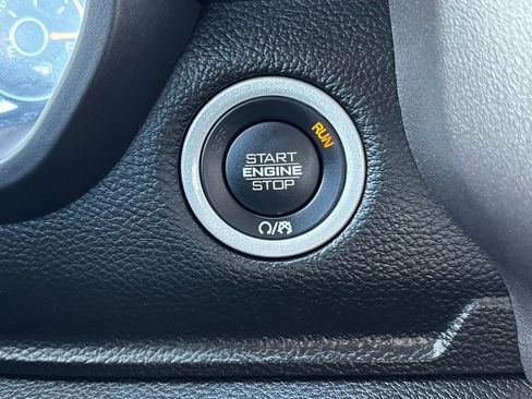 Used 2025 RAM 1500 Big Horn AWD/4WD image 24
