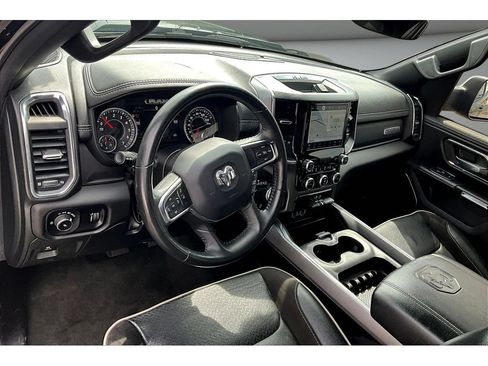 Used 2024 RAM 1500 Laramie RWD image 17