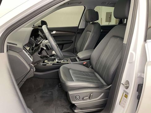 Certified 2022 Audi Q5 2.0T Premium image 5