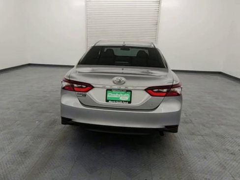 Used 2023 Toyota Camry LE image 7