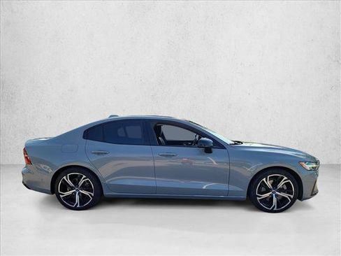 Used 2024 Volvo S60 B5 Plus AWD/4WD image 4