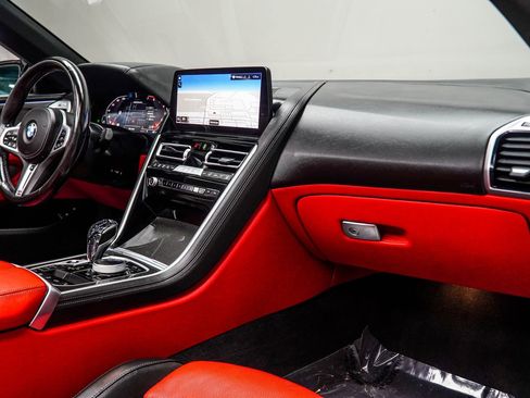 Used 2023 BMW M850i xDrive M850i xDrive image 17