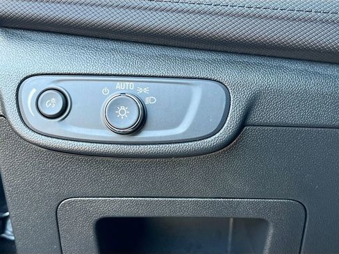 Used 2024 Chevrolet TrailBlazer LS w/ LS Convenience Package image 10