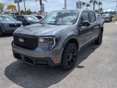 New 2026 Ford Maverick Lariat w/ Black Appearance Package AWD/4WD image 6