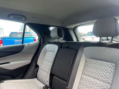 Certified 2023 Chevrolet Equinox LS AWD/4WD image 30