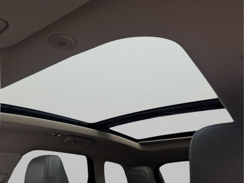 Used 2023 Lincoln Corsair Reserve w/ Equipment Group 202A AWD/4WD image 14