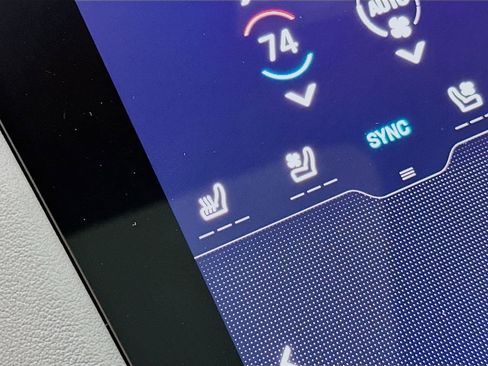 New 2025 Porsche Taycan image 23