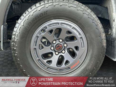 Used 2025 Nissan Frontier PRO-4X image 23