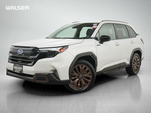 Used 2025 Subaru Forester Sport AWD/4WD image 1