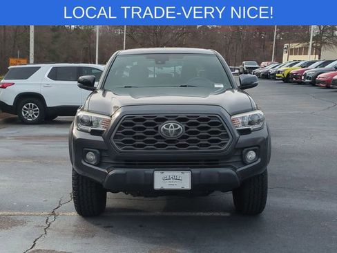 Used 2020 Toyota Tacoma TRD Off-Road image 8
