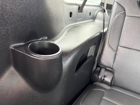 Used 2020 GMC Yukon XL SLT image 54