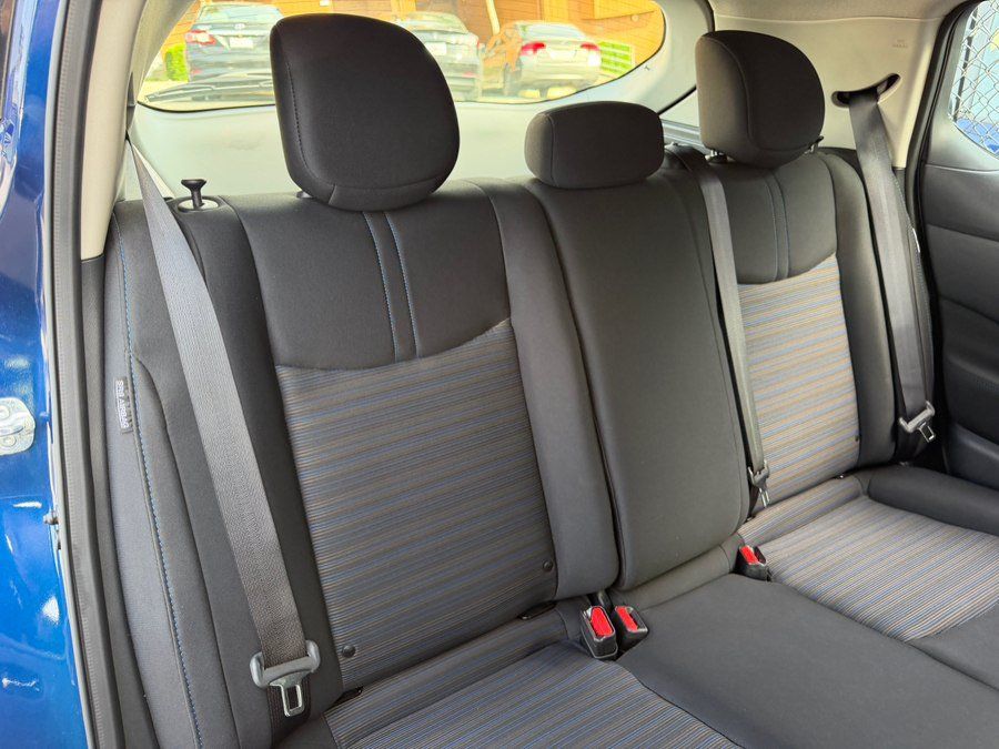 Used 2025 Nissan Leaf S FWD image 33