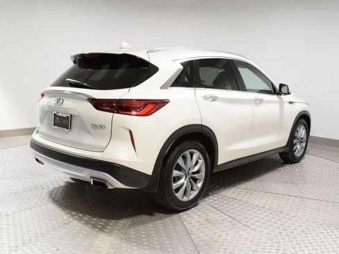 Certified 2022 INFINITI QX50 Luxe AWD/4WD image 12