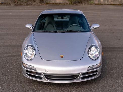 Used 2005 Porsche 911 Carrera S image 8