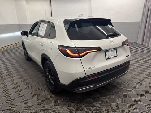Used 2024 Honda HR-V Sport image 8
