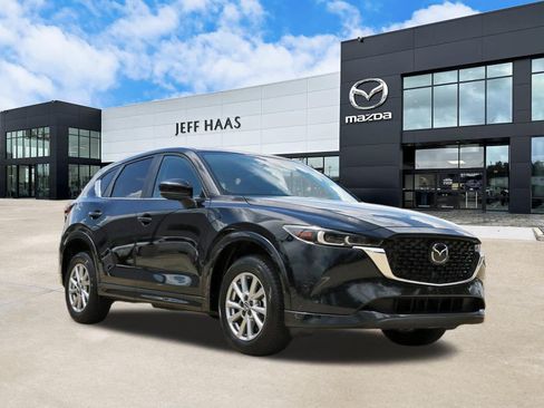 Used 2025 MAZDA CX-5 AWD 2.5 S w/ Preferred Package image 4