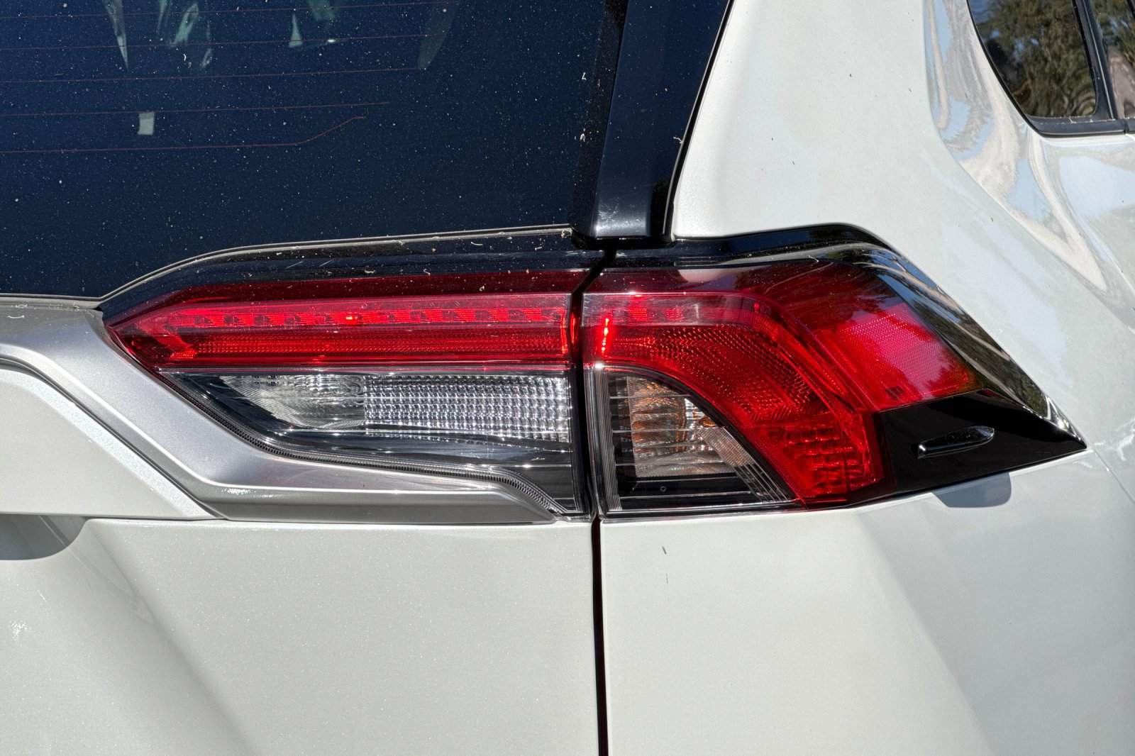 Used 2023 Toyota RAV4 XSE AWD/4WD image 30