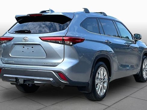Used 2020 Toyota Highlander Limited AWD/4WD image 13