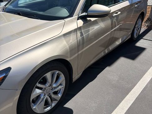 Used 2019 Honda Accord LX image 2