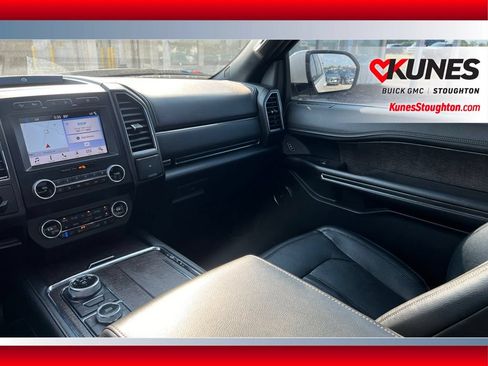 Used 2019 Ford Expedition Limited w/ Equipment Group 301A AWD/4WD image 35