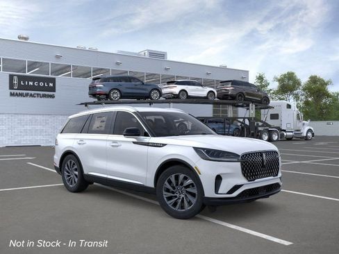 New 2026 Lincoln Aviator AWD image 7